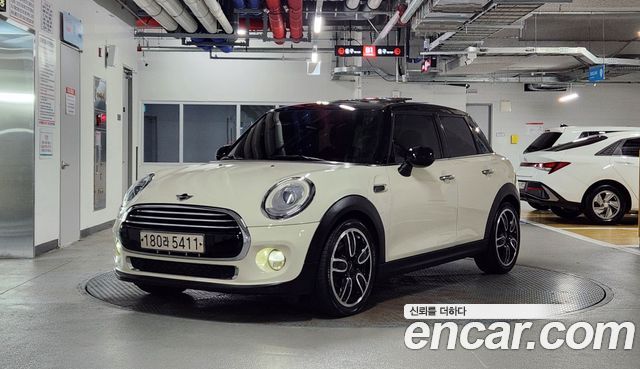 Mini Cooper из Кореи Encar