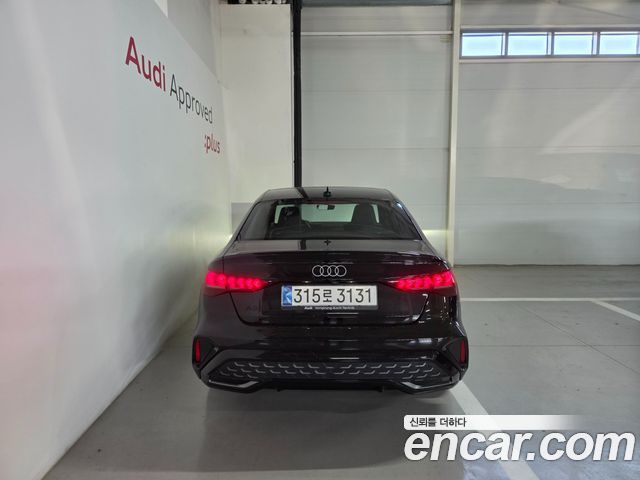 Audi A3 40 TFSI Premium — пробег 4 800 км — фото 4 из 5