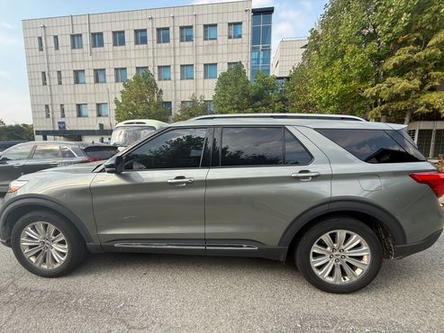 Ford Explorer 2.3 LimIted 4WD — пробег 82 000 км — фото 3 из 5