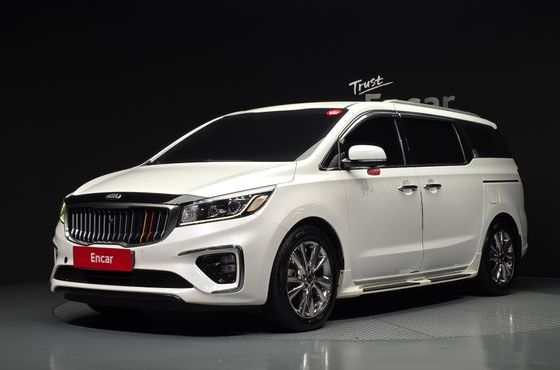 Kia Carnival 9-Seater Prstige — пробег 104 394 км — фото 1 из 5