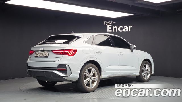 Audi Q3 35 TDI Premium Sportback — пробег 102 940 км — фото 2 из 5
