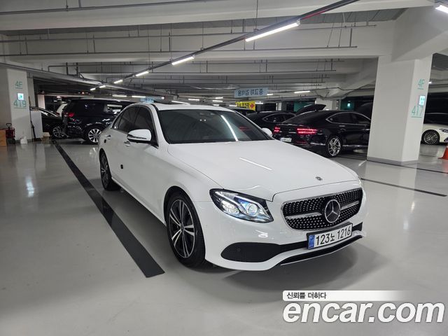 Mercedes-Benz E-Class из Кореи Encar