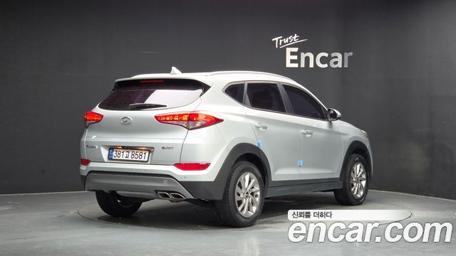 Hyundai Tucson Diesel 2.0 2WD Modern — пробег 170 545 км — фото 2 из 5