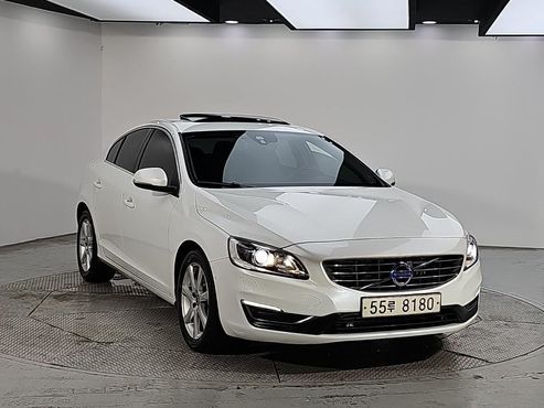 Volvo S60 D3 2nd — пробег 172 690 км — фото 2 из 5