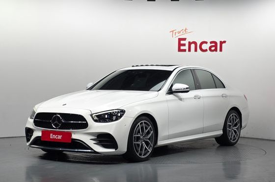Mercedes-Benz E-Class E220d 4MATIC AMG Line — пробег 86 945 км — фото 1 из 5