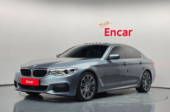 BMW 5-Series 530i M Sport Package Plus — пробег 112 483 км — фото 1 из 5