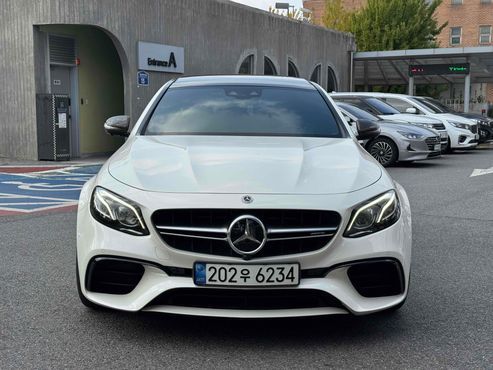Mercedes-Benz E-Class E63 AMG 4MATIC+ — пробег 128 000 км — фото 3 из 5