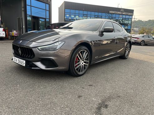 Maserati Ghibli 3.0 GranSport 3rd — пробег 120 164 км — фото 1 из 5