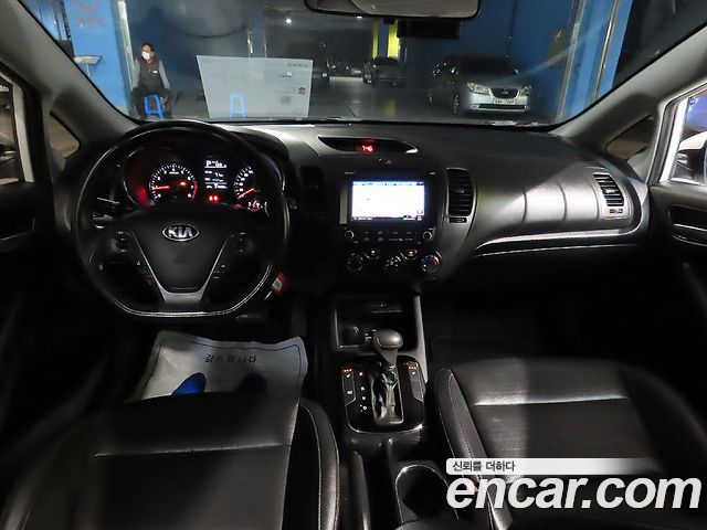 Kia K3 из Кореи Encar