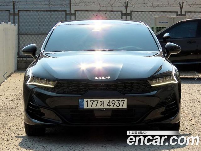 Kia K5 2.0 Signature — пробег 23 088 км — фото 1 из 5