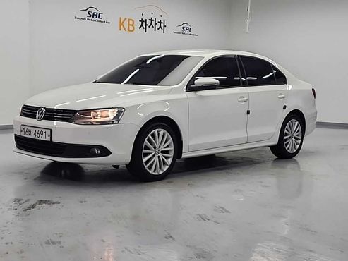 Volkswagen Jetta 1.6 TDI Blue Motion 6th — пробег 101 326 км — фото 1 из 5