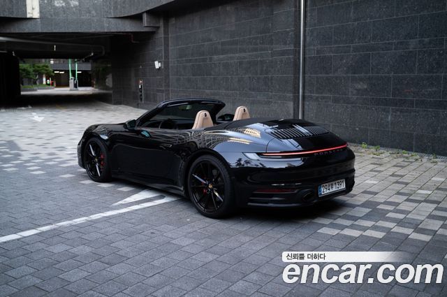 Porsche 911 Carrera 4S Cabriolet — пробег 5 900 км — фото 3 из 5