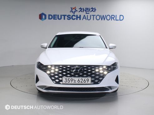 Hyundai Grandeur 2.5 Premium — пробег 80 000 км — фото 2 из 5