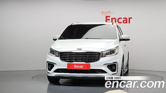 Kia Carnival из Кореи Encar