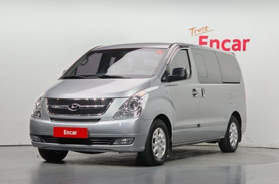 Hyundai Starex 12-Seater Wagon CVX Luxury — пробег 136 736 км — фото 1 из 5