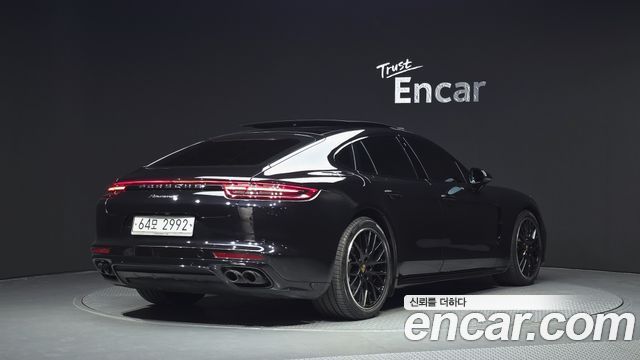 Porsche Panamera 3.0 AWD — пробег 85 093 км — фото 2 из 5