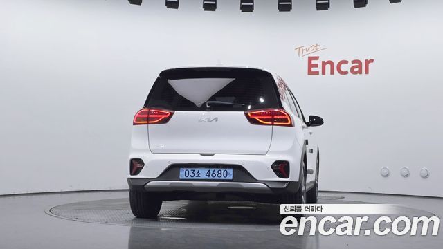 Kia Niro Air — пробег 101 748 км — фото 4 из 5