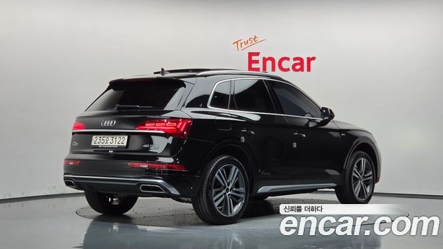 Audi Q5 45 TFSI Quattro Premium — пробег 45 572 км — фото 2 из 5