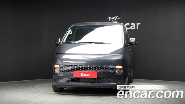 Hyundai Staria Tourer 11-Seater Modern — пробег 74 177 км — фото 3 из 5