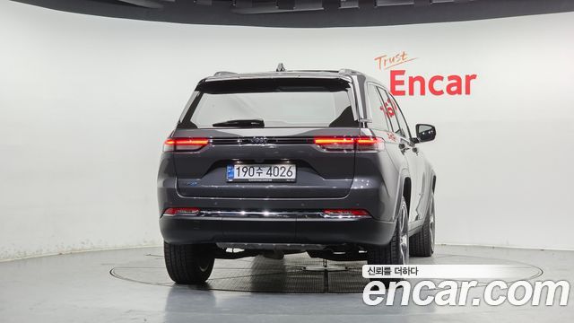 Jeep Cherokee 4xe Limited — пробег 35 380 км — фото 4 из 5