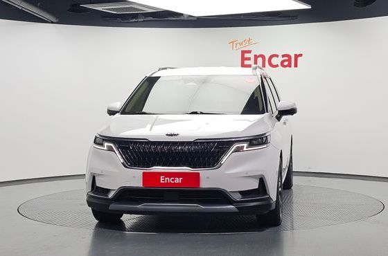 Kia Carnival Diesel 7-Seater Noblesse — пробег 112 051 км — фото 3 из 5
