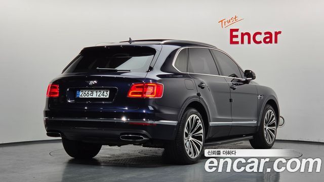 Bentley Bentayga 6.0 W12 — пробег 39 598 км — фото 2 из 5