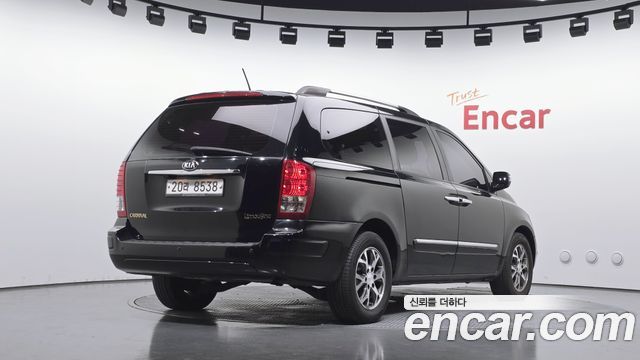 Kia Carnival из Кореи Encar
