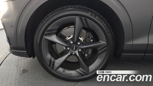 Genesis GV70 из Кореи Encar