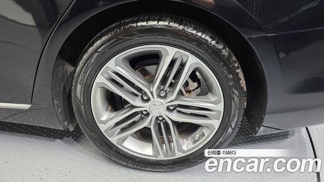 Hyundai Grandeur 2.4 Premium Special — пробег 58 561 км — фото 5 из 5