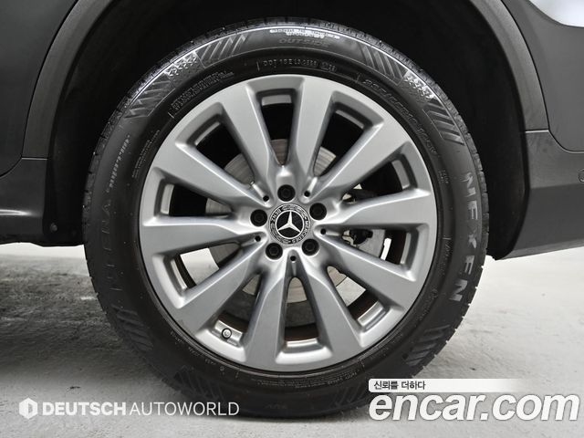 Mercedes-Benz GLC-Class GLC350e 4MATIC Premium — пробег 51 866 км — фото 5 из 5