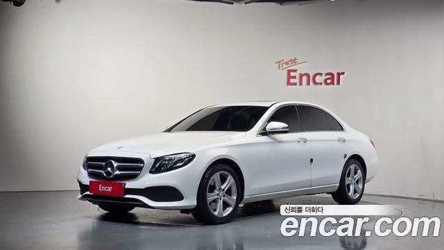 Mercedes-Benz E-Class из Кореи Encar