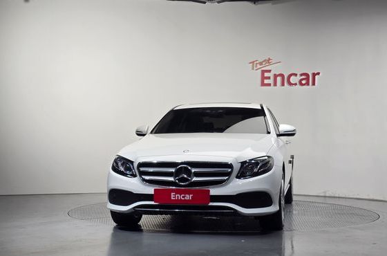 Mercedes-Benz E-Class E220d Avantgarde — пробег 177 583 км — фото 3 из 5