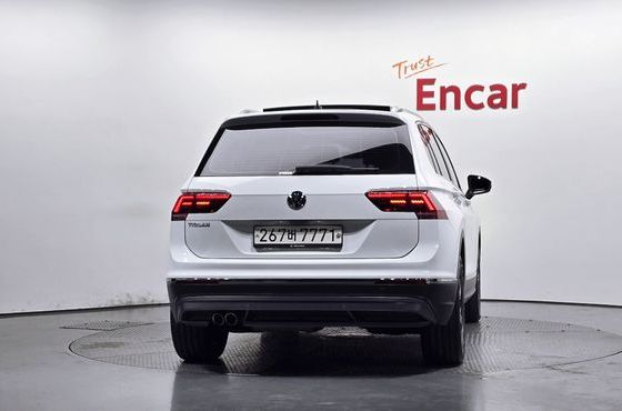 Volkswagen Tiguan 2.0 TDI Prestige — пробег 86 255 км — фото 4 из 5