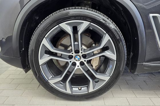 BMW X5 xDrive 40i xLine — пробег 53 533 км — фото 5 из 5
