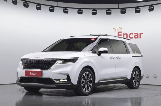 Kia Carnival Diesel 9-Seater Signature — пробег 85 327 км — фото 1 из 5