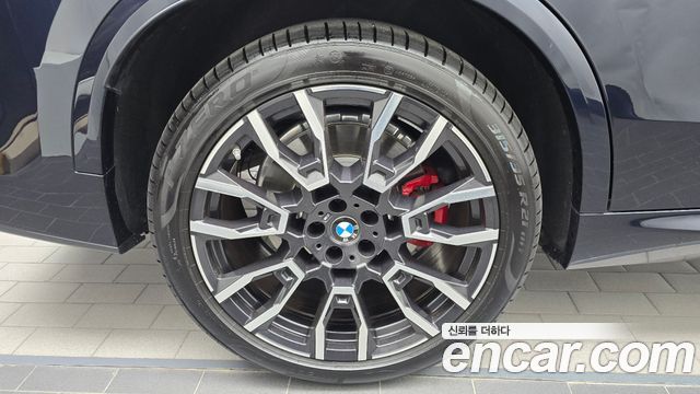 BMW X5 xDrive 50e M Sport — пробег 8 516 км — фото 5 из 5