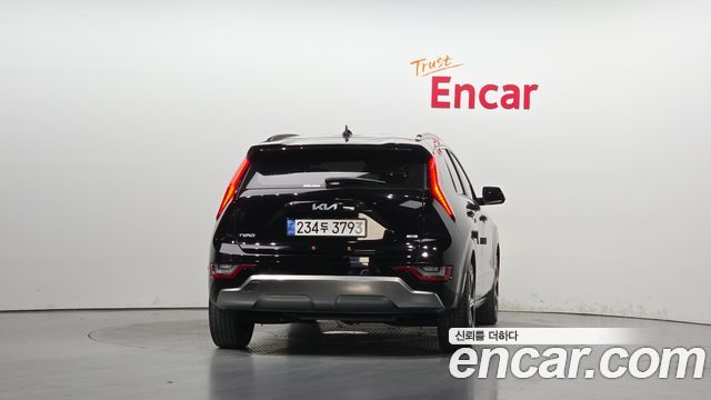 Kia Niro Signature — пробег 87 294 км — фото 4 из 5