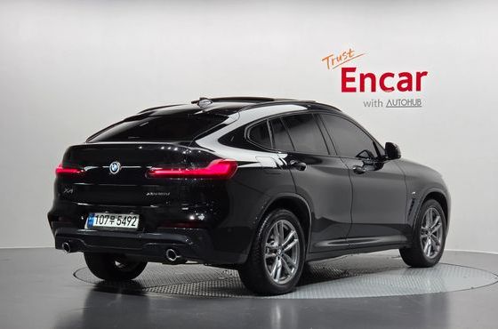 BMW X4 xDrive20d M Sports Online Exclusive Edition — пробег 83 630 км — фото 2 из 5