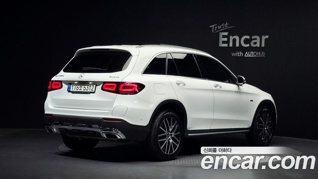 Mercedes-Benz GLC-Class GLC300e 4MATIC — пробег 89 538 км — фото 2 из 5