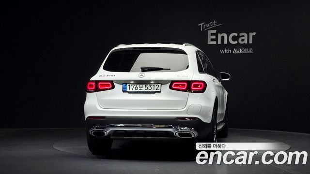 Mercedes-Benz GLC-Class GLC300e 4MATIC — пробег 89 538 км — фото 4 из 5