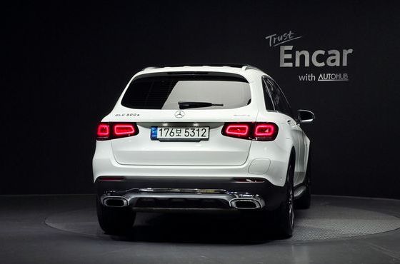 Mercedes-Benz GLC-Class GLC300e 4MATIC — пробег 89 538 км — фото 4 из 5