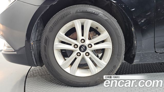 Hyundai Sonata Premier Deluxe — пробег 176 912 км — фото 5 из 5