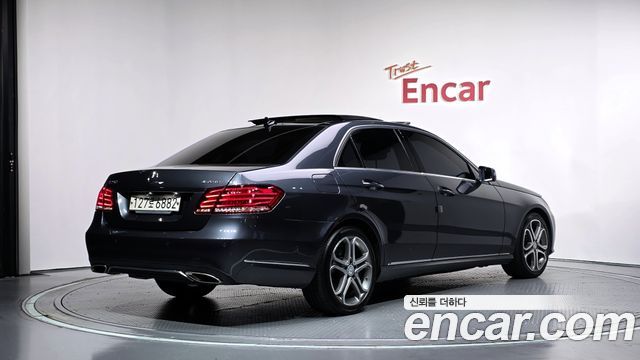 Mercedes-Benz E-Class E250 BlueTec 4MATIC AV — пробег 81 780 км — фото 2 из 5