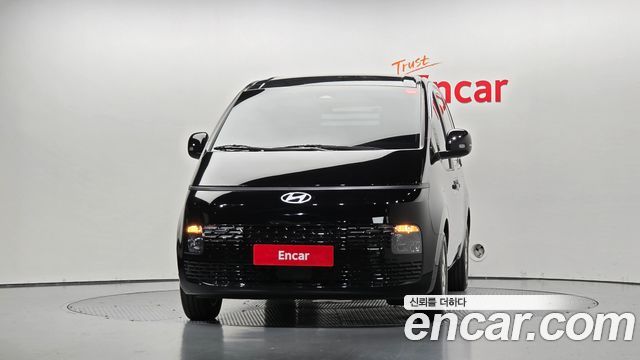 Hyundai Staria L3.5 Cargo 3-Seater Modern — пробег 6 869 км — фото 3 из 5