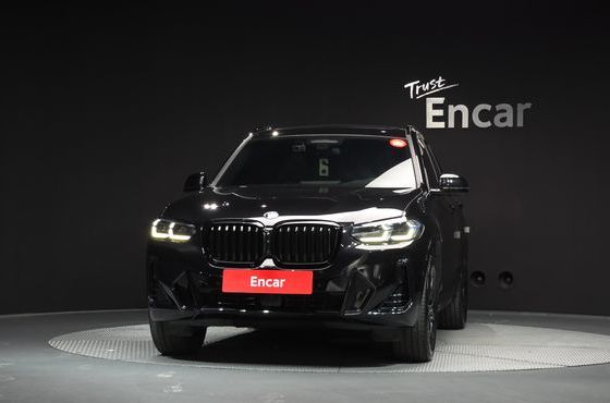 BMW X3 xDrive 20i M Sports Pro — пробег 17 350 км — фото 3 из 5