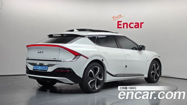 Kia EV6 из Кореи Encar