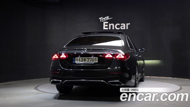Mercedes-Benz E-Class E300 4MATIC AMG Line — пробег 62 946 км — фото 4 из 5