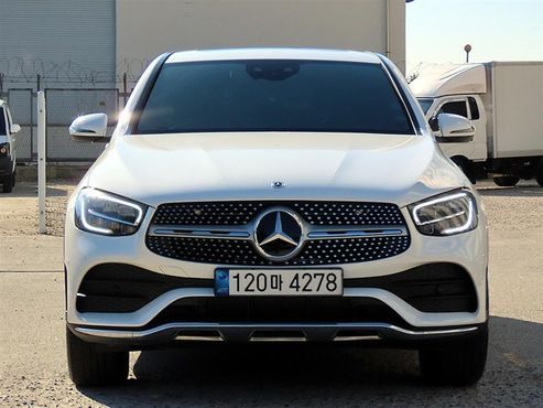 Mercedes-Benz GLC-Class GLC300e 4MATIC Coupe — пробег 30 051 км — фото 1 из 5
