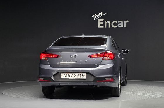 Hyundai AVANTE 1.6 Smart — пробег 65 340 км — фото 4 из 5