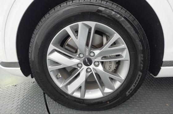 Genesis GV70 2.5T Gasoline AWD — пробег 10 078 км — фото 5 из 5